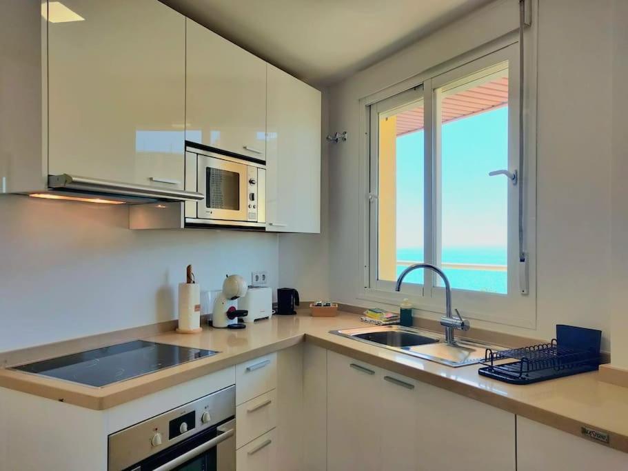Appartement Moderno Con Vistas Al Mar, Piscina & Parking